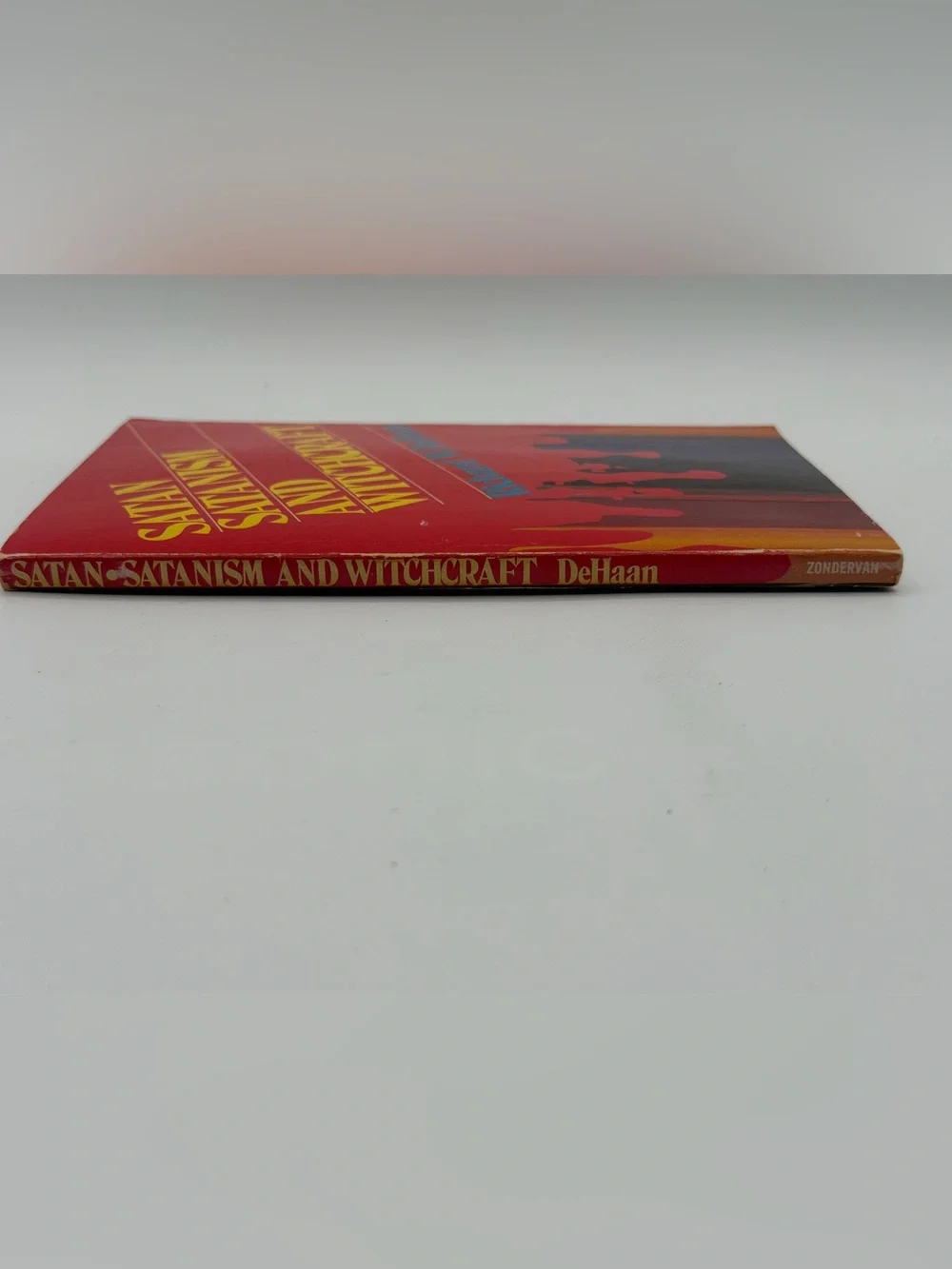 Satan Satanism and Witchcraft by Richard W. DeHaan (1972, Paperback Book)